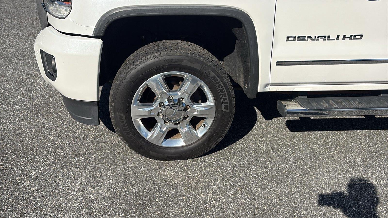 2019 GMC Sierra 2500 HD Denali