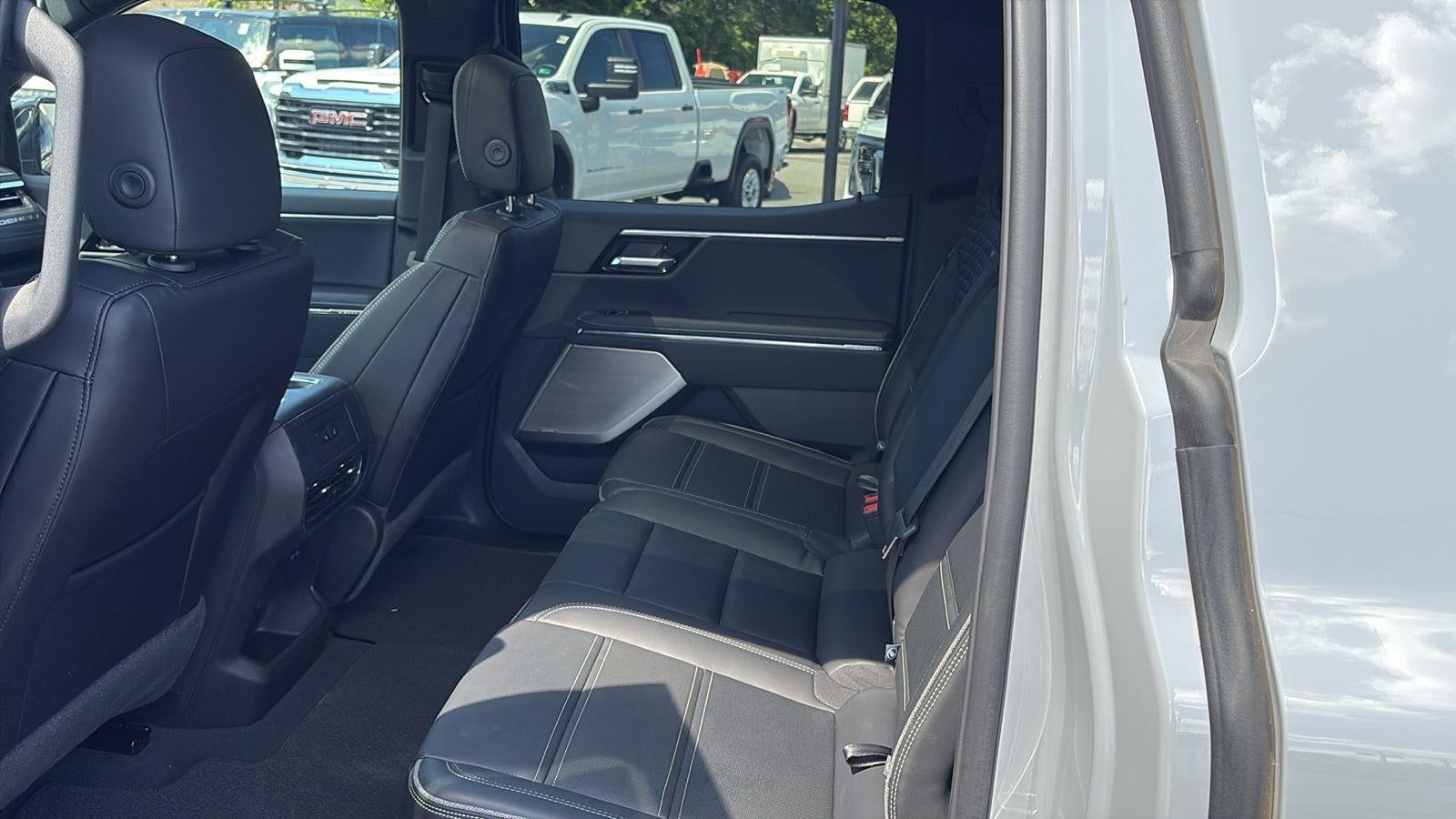 2024 GMC Sierra EV Denali Edition 1