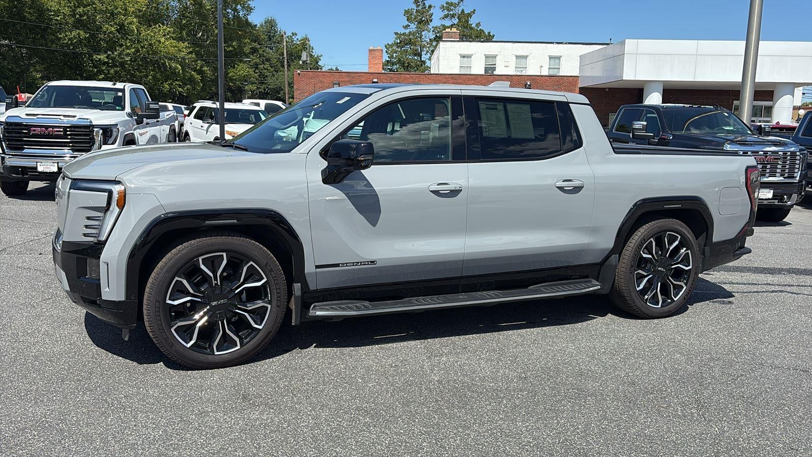 2024 GMC Sierra EV Denali Edition 1
