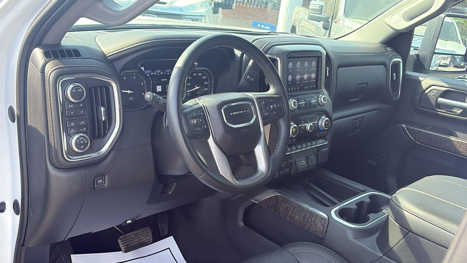 2023 GMC Sierra 2500 HD Denali