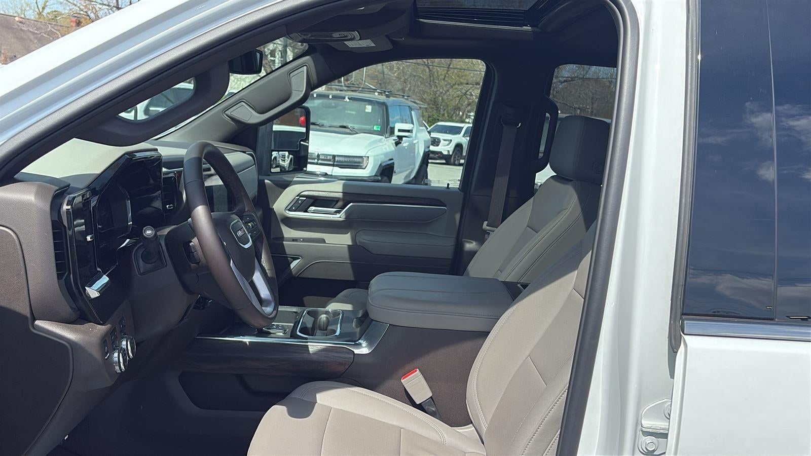 2025 GMC Sierra 2500 HD SLT