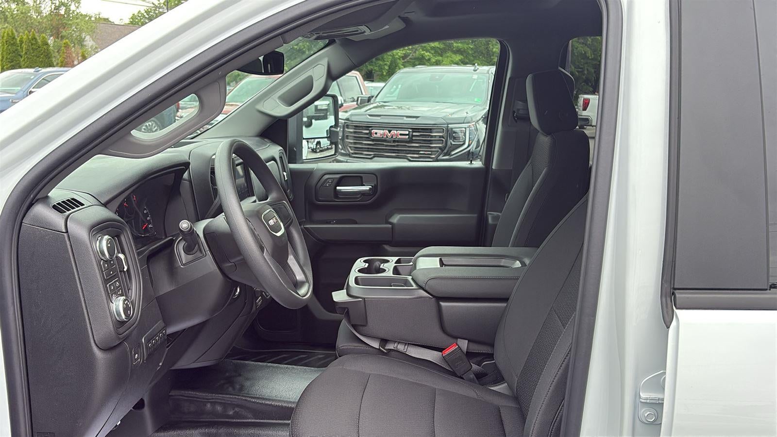 2026 GMC Sierra 3500 HD Pro DRW