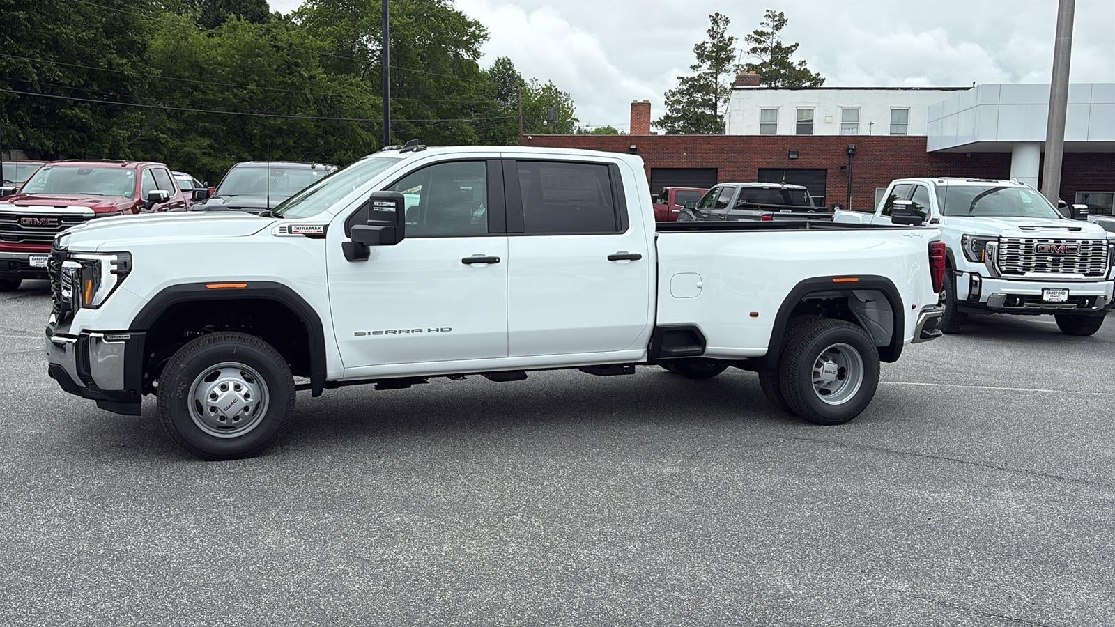 2026 GMC Sierra 3500 HD Pro DRW