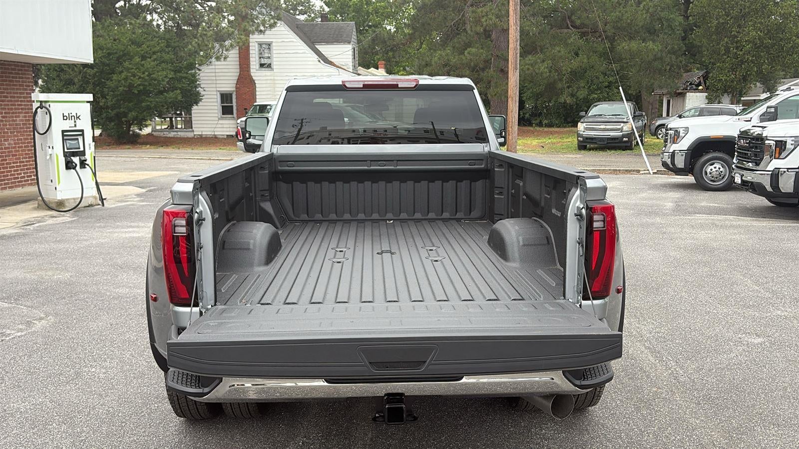 2026 GMC Sierra 3500 HD Pro DRW