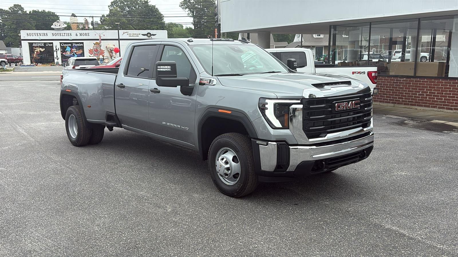 2026 GMC Sierra 3500 HD Pro DRW