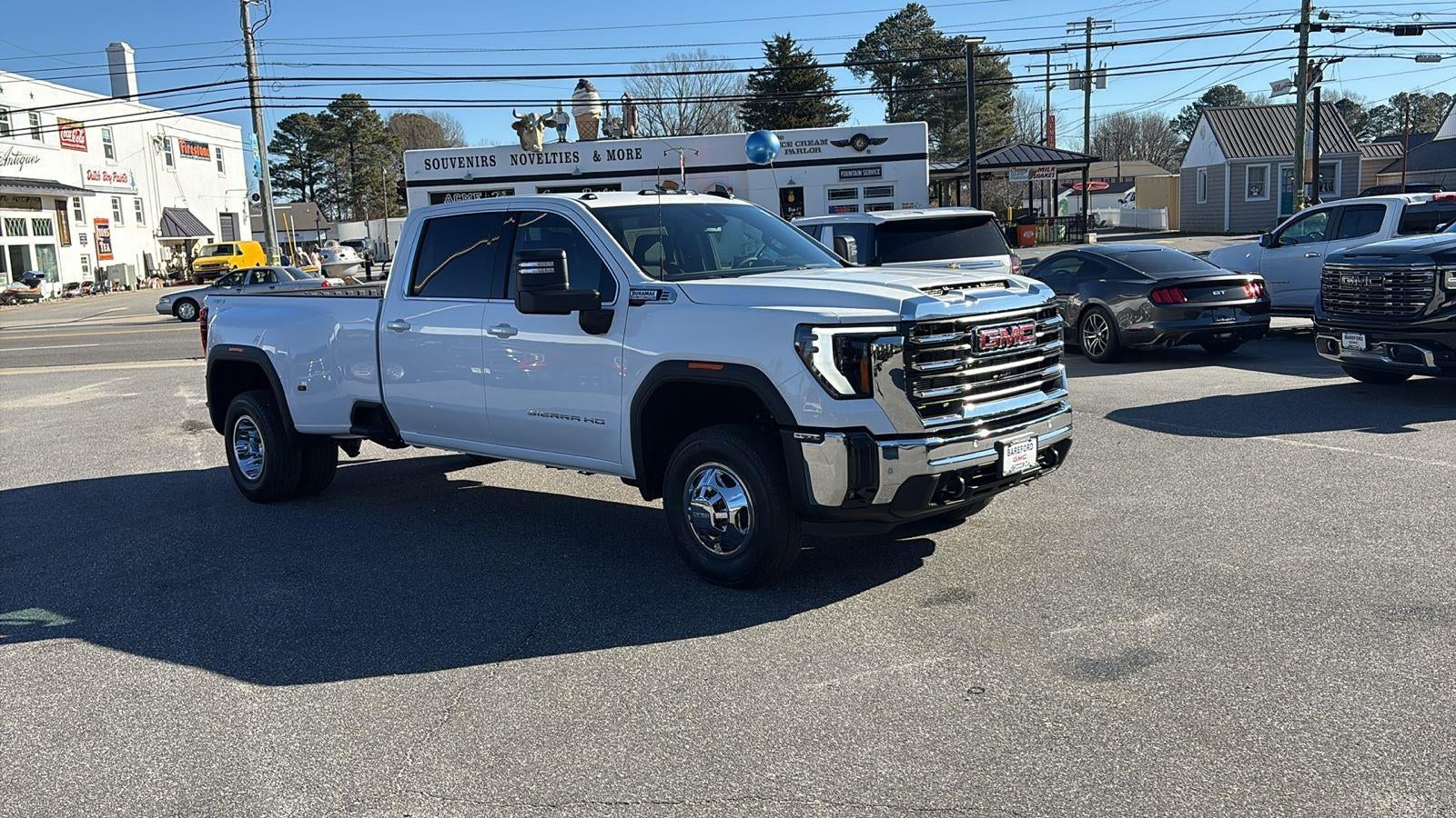 2026 GMC Sierra 3500 HD SLE