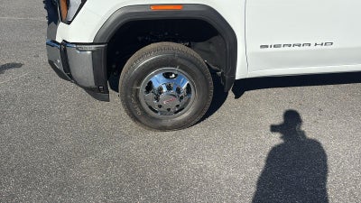 2026 GMC Sierra 3500 HD SLE