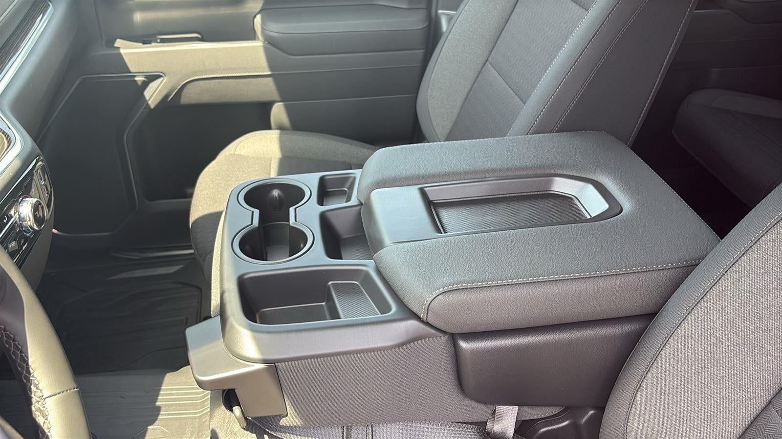2026 GMC Sierra 3500HD SLE - Photo 22