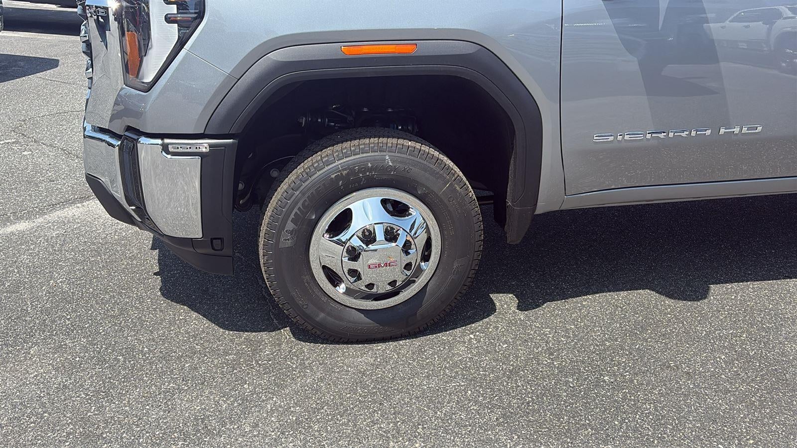 2026 GMC Sierra 3500 HD SLE DRW