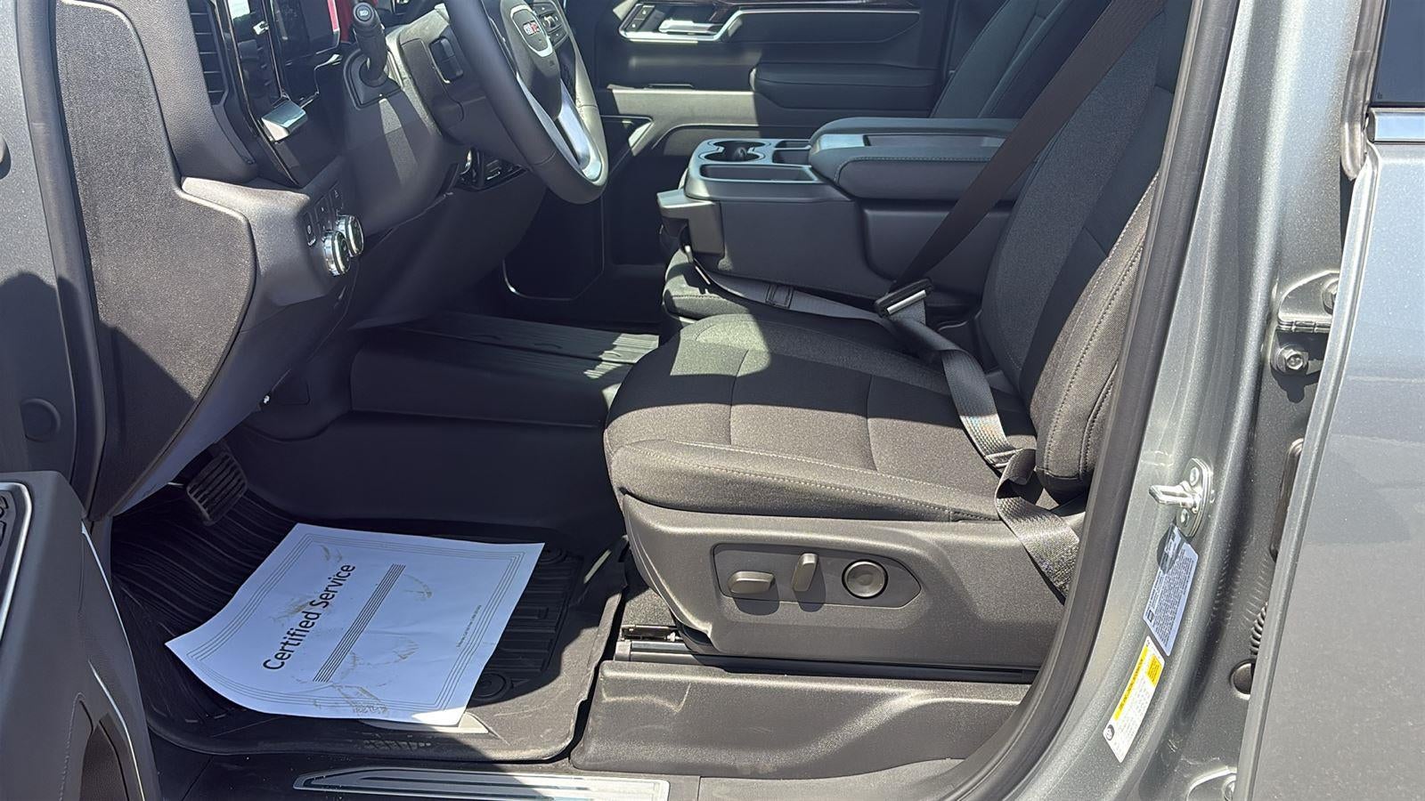 2026 GMC Sierra 3500 HD SLE DRW