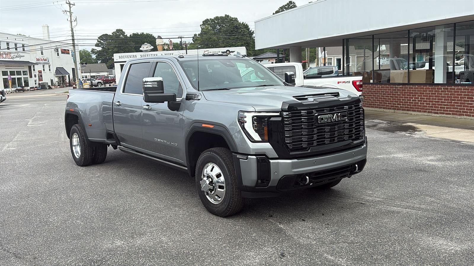 2026 GMC Sierra 3500 HD Denali Ultimate DRW
