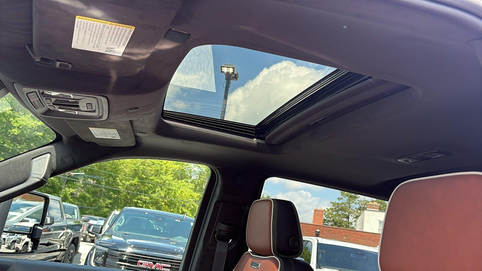 2026 GMC Sierra 3500 HD Denali Ultimate DRW