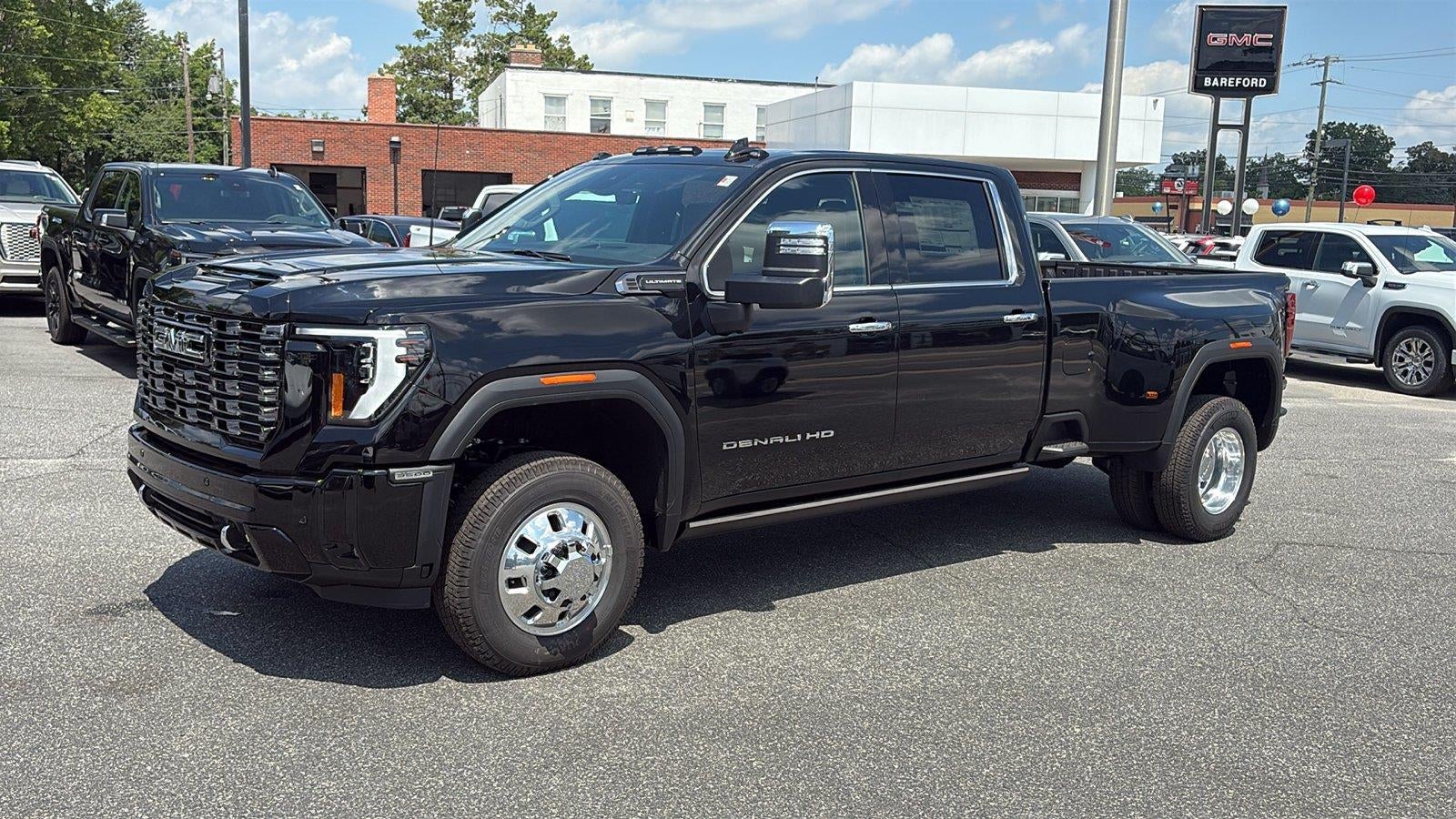 2026 GMC Sierra 3500 HD Denali Ultimate DRW