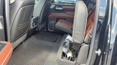 2026 GMC Sierra 3500 HD Denali Ultimate DRW