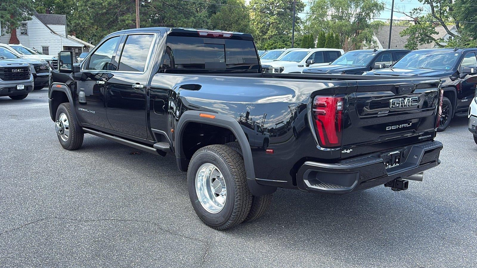 2026 GMC Sierra 3500 HD Denali Ultimate DRW