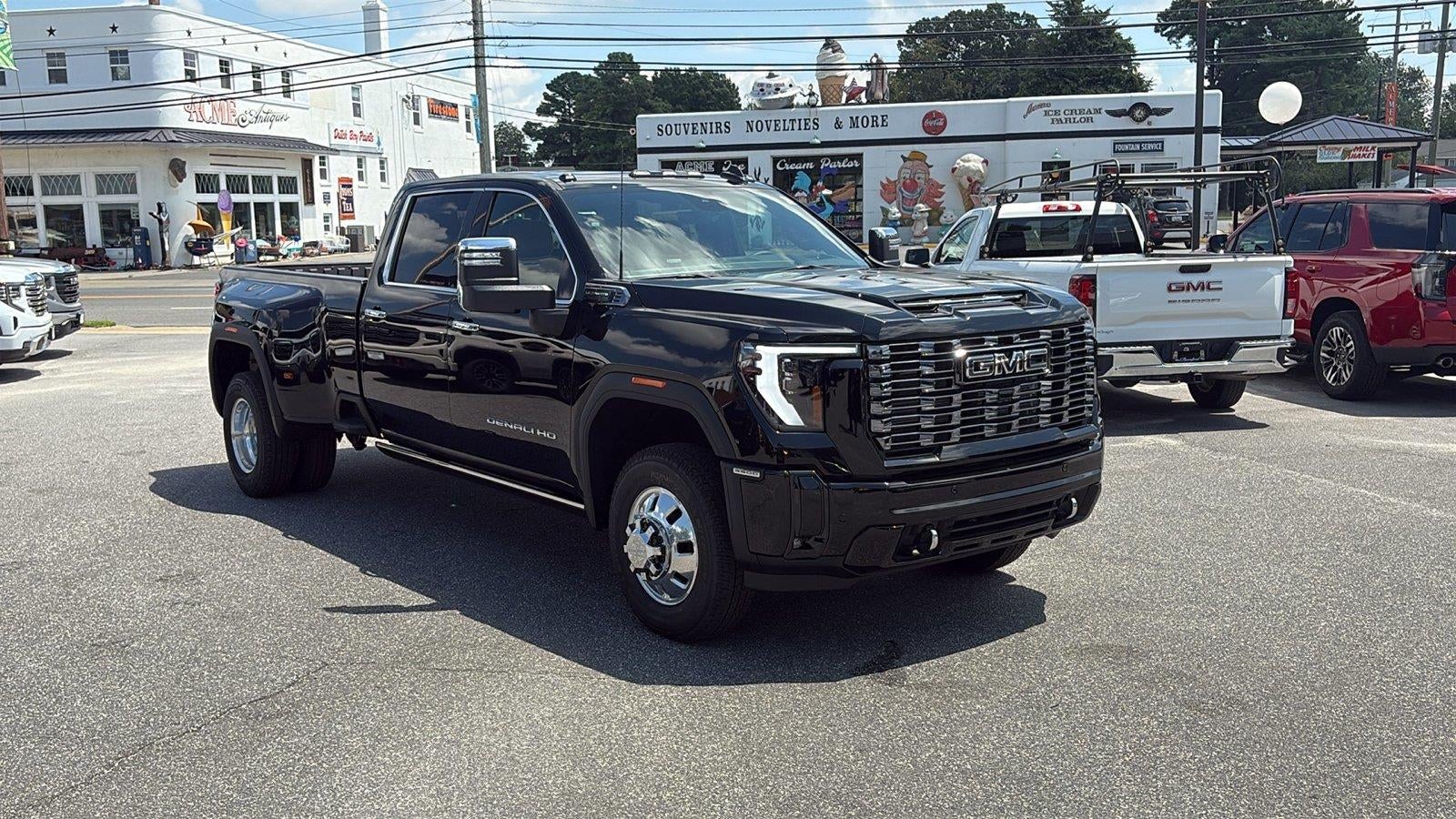 2026 GMC Sierra 3500 HD Denali Ultimate DRW