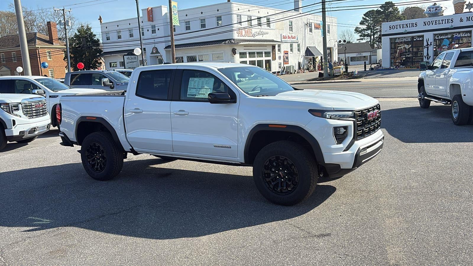 2026 GMC Canyon Elevation