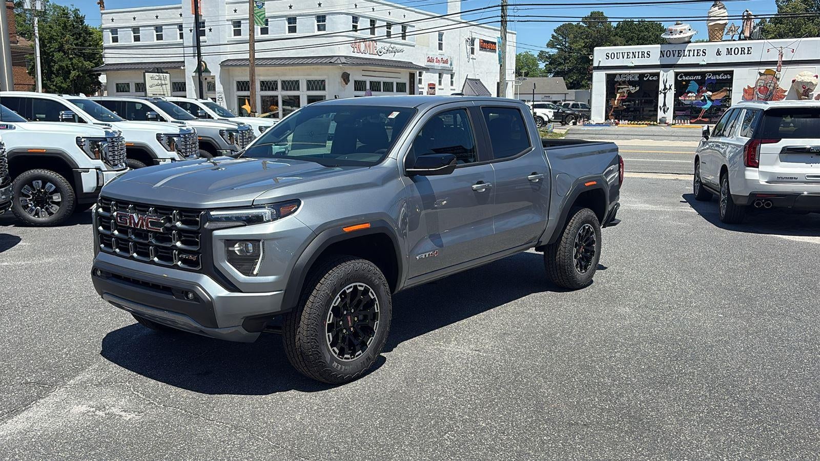 2026 GMC Canyon 4WD AT4 Crew Cab Short Box's photo