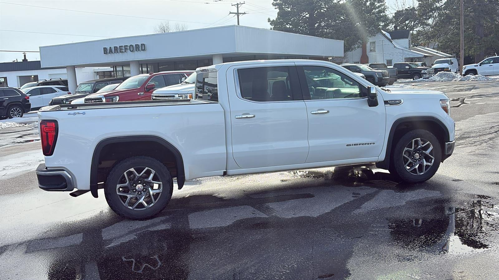 2021 GMC Sierra 1500 SLT