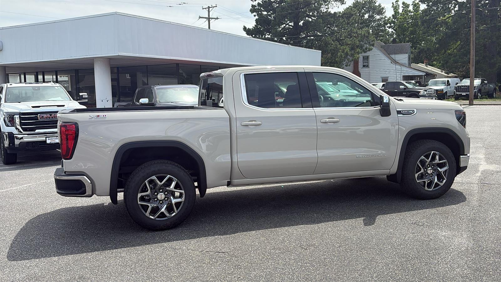 2026 GMC Sierra 1500 SLE