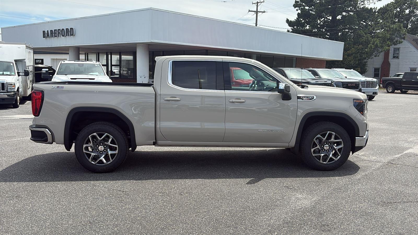 2026 GMC Sierra 1500 SLE