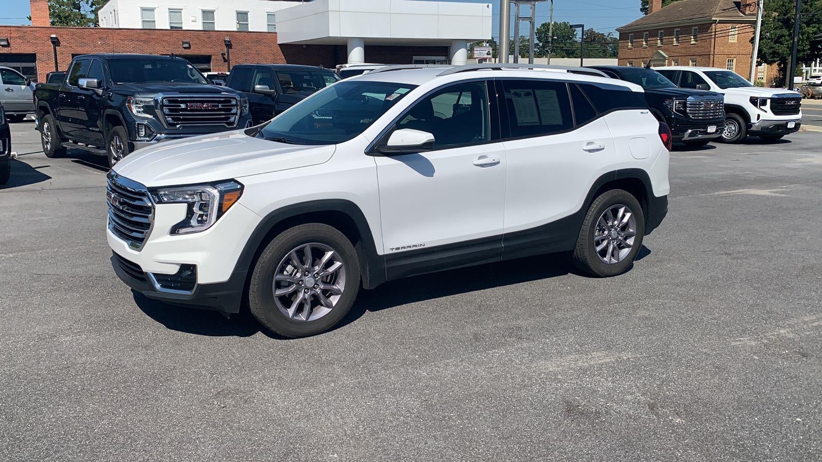2023 GMC Terrain SLT