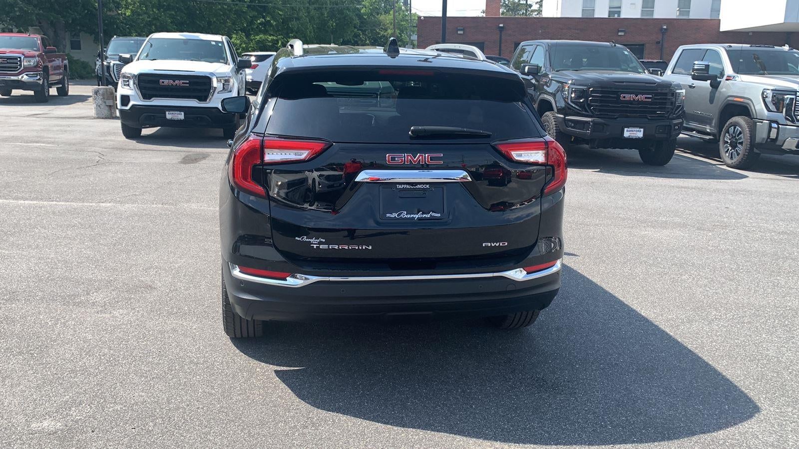 2023 GMC Terrain SLT