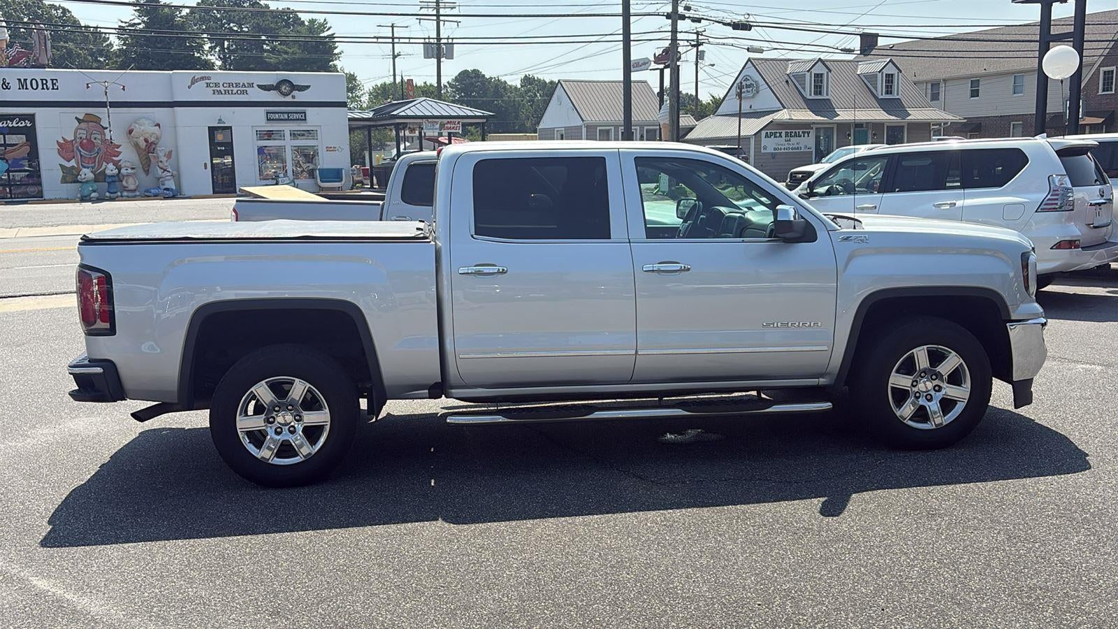 2017 GMC Sierra 1500 SLT