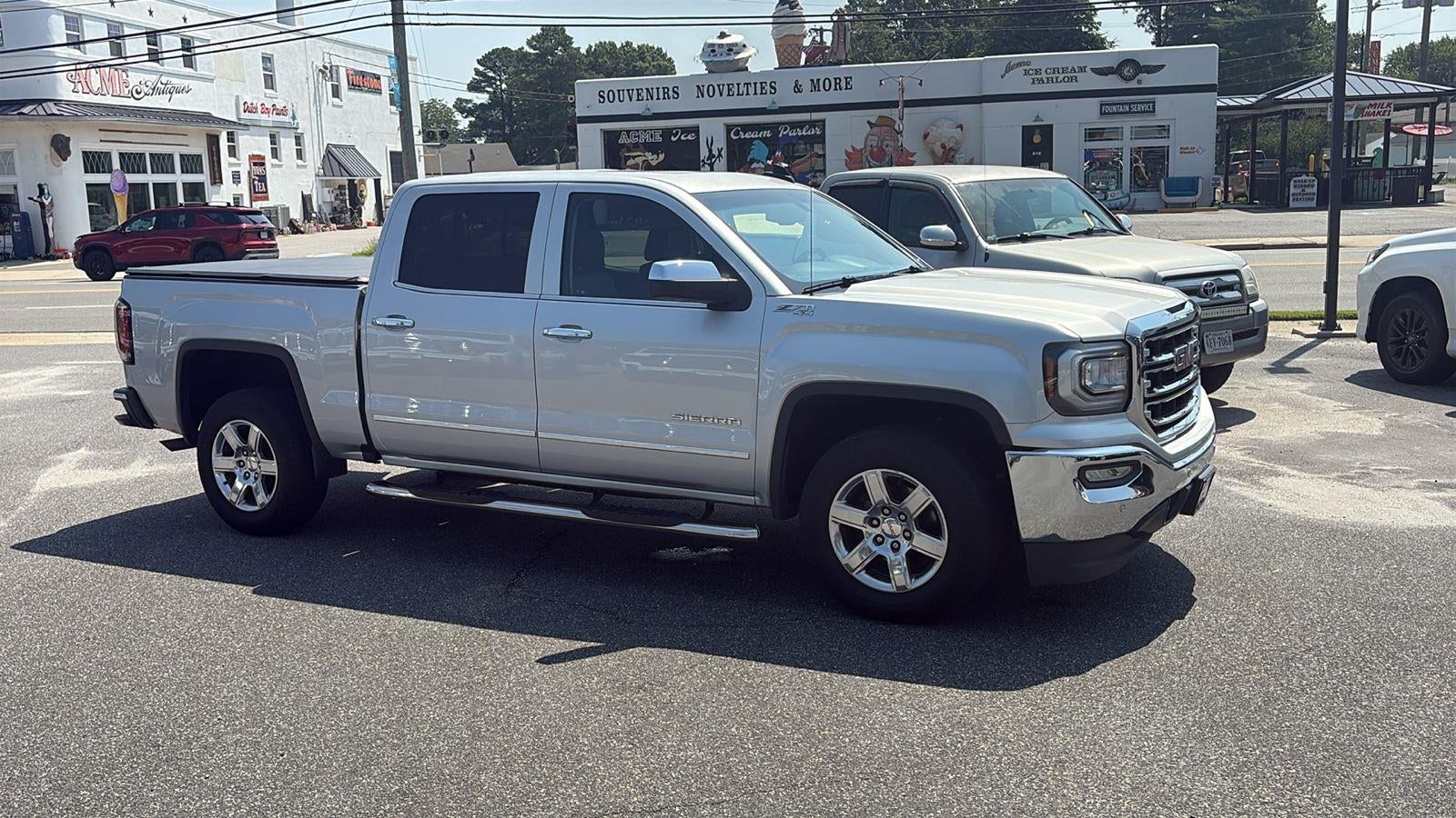 2017 GMC Sierra 1500 SLT