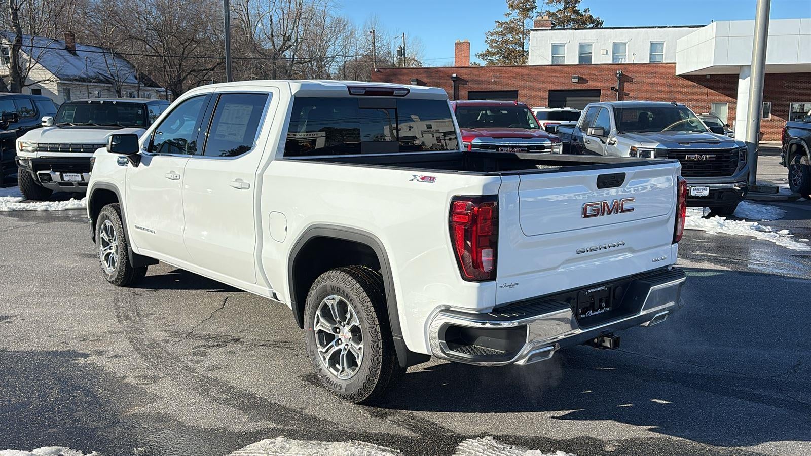 2026 GMC Sierra 1500 SLE
