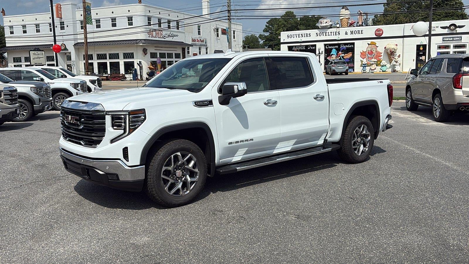 2026 GMC Sierra 1500 SLT