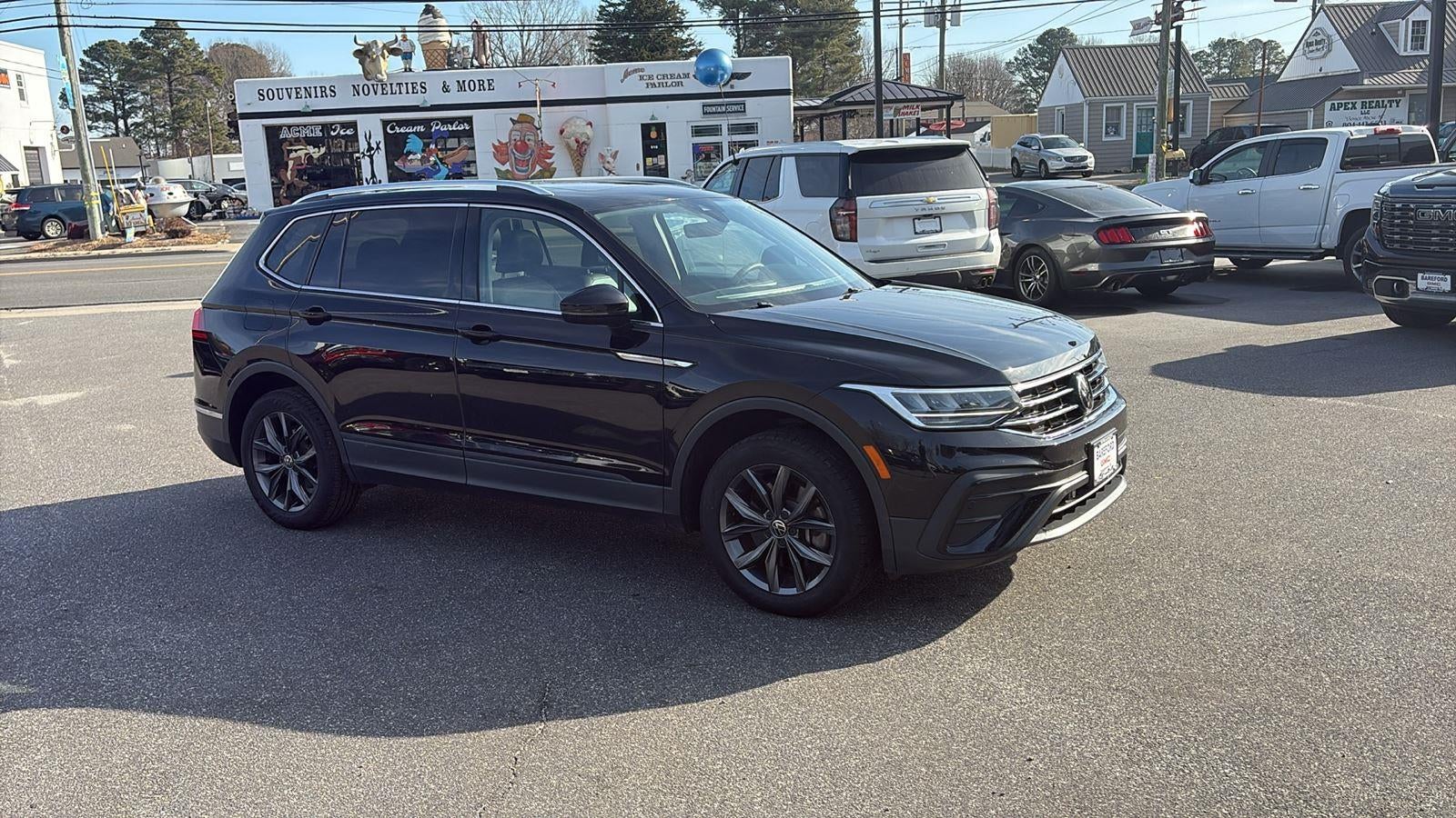 2022 Volkswagen Tiguan 2.0T SE