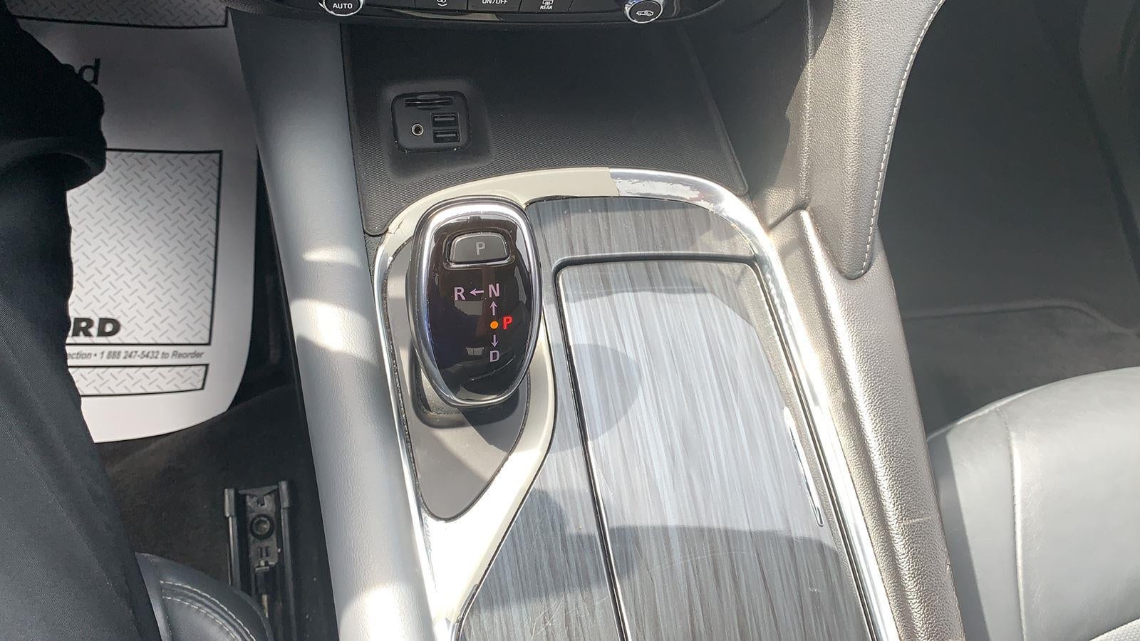 2020 Buick Enclave Essence