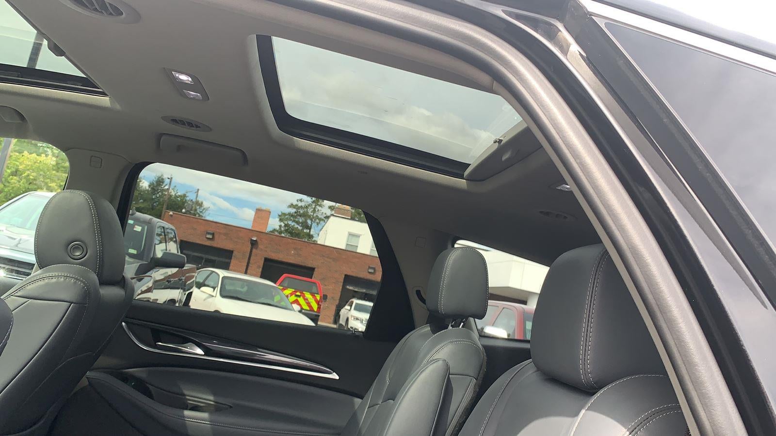 2020 Buick Enclave Essence