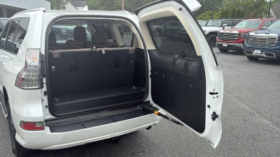 2023 Lexus GX 460 Premium