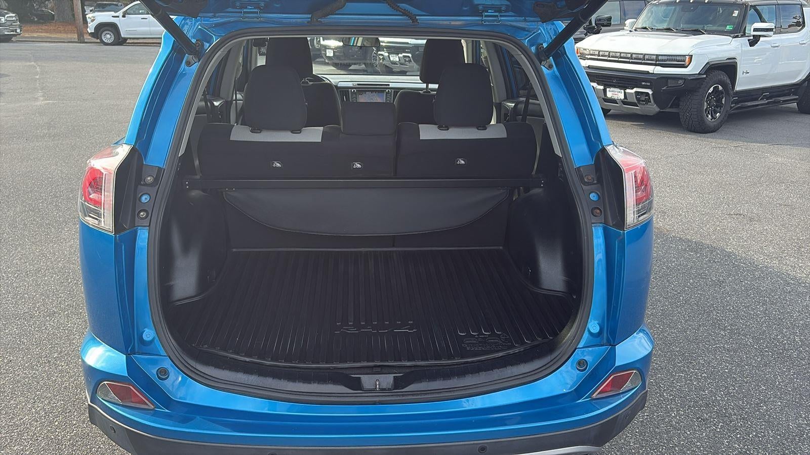 2017 Toyota RAV4 XLE