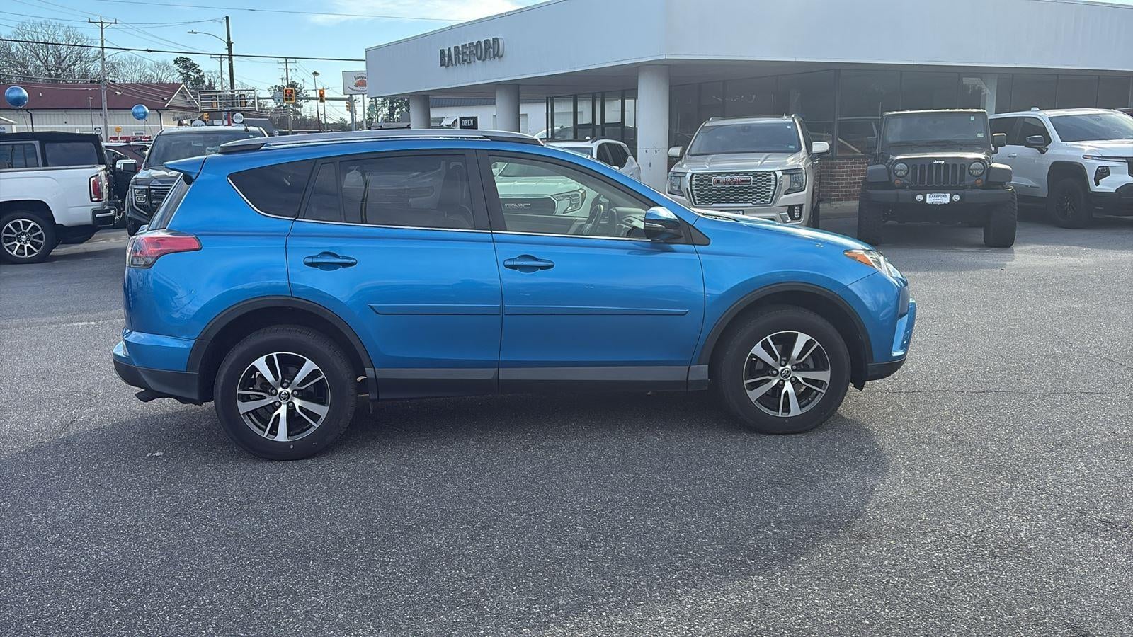 2017 Toyota RAV4 XLE