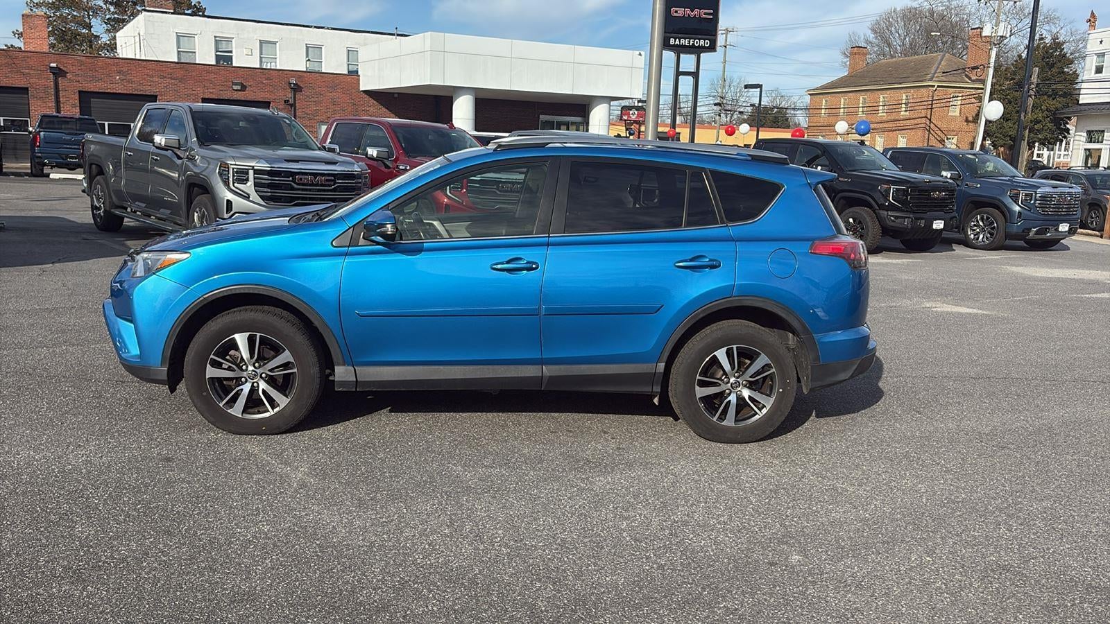 2017 Toyota RAV4 XLE