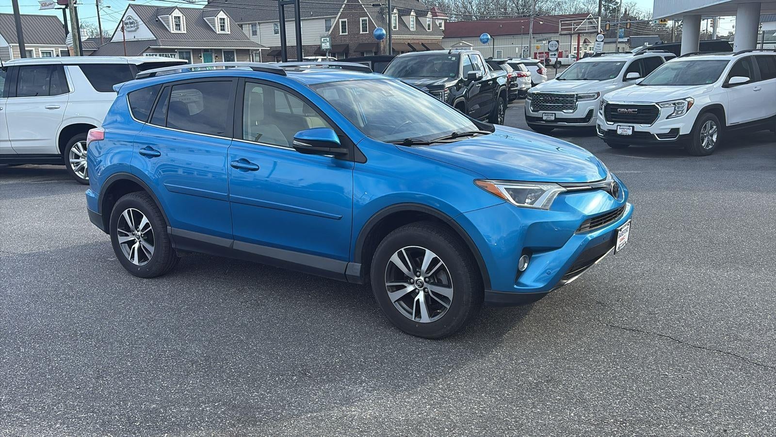 2017 Toyota RAV4 XLE