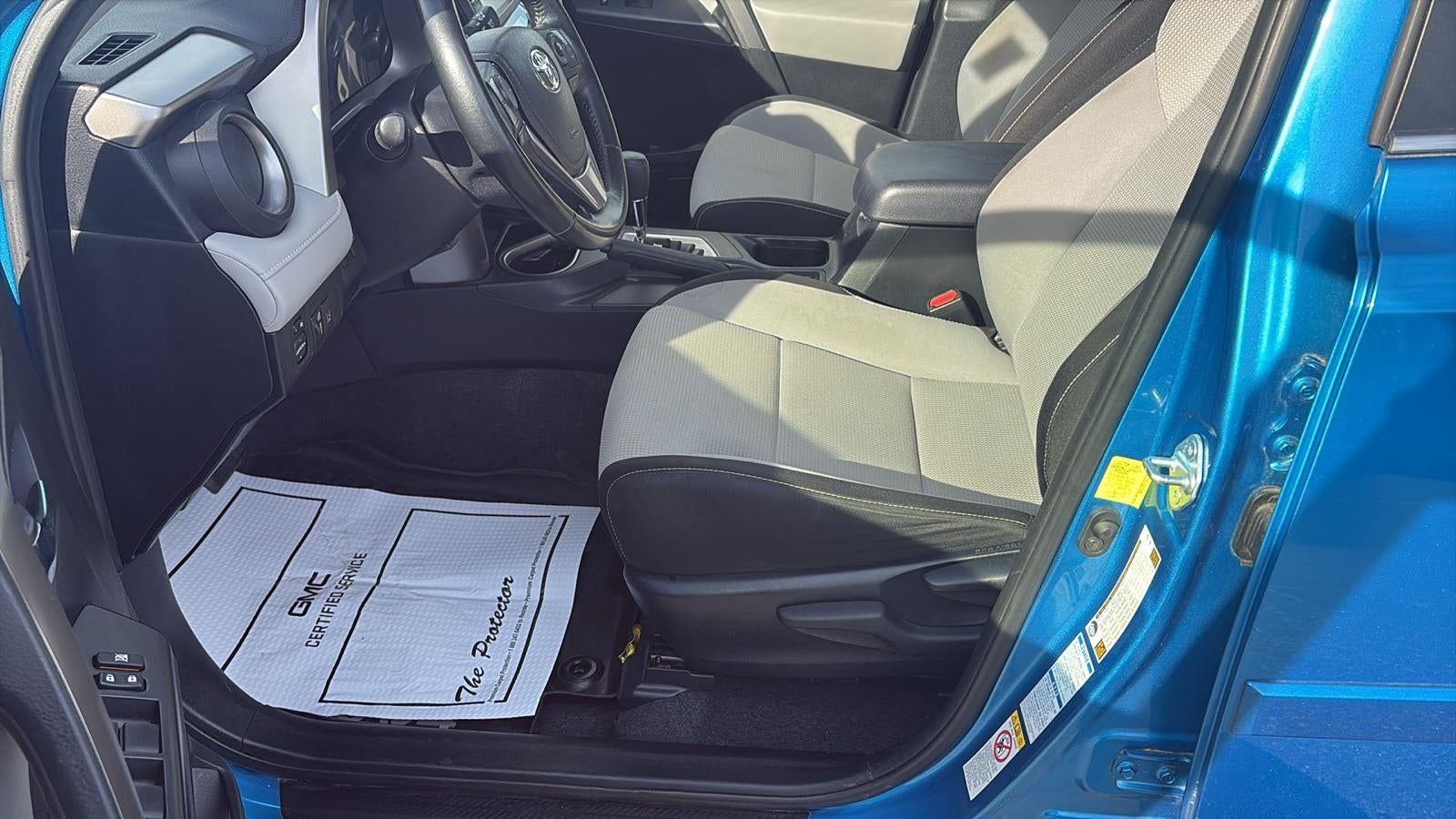 2017 Toyota RAV4 XLE