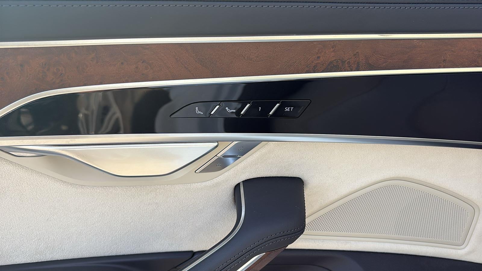 2024 Audi A8 L 55 TFSI quattro Tiptronic